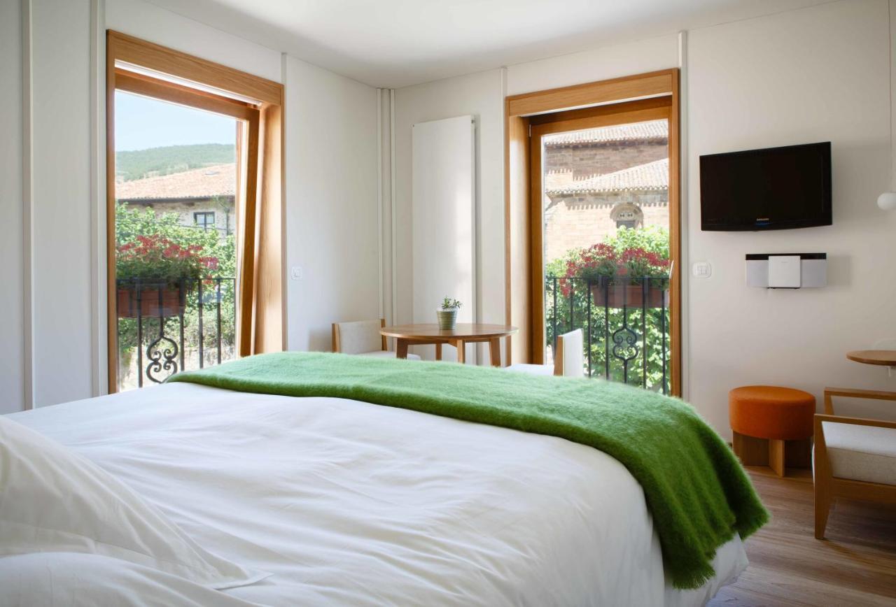Hotel Echaurren Relais & Chateaux Ezcaray Bilik gambar